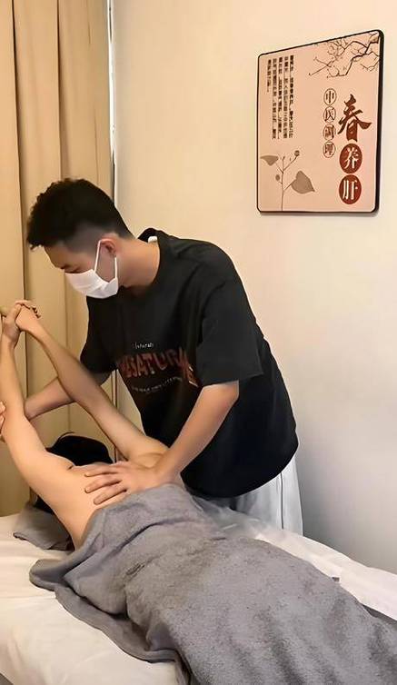 日本精油按摩治疗的相关介绍