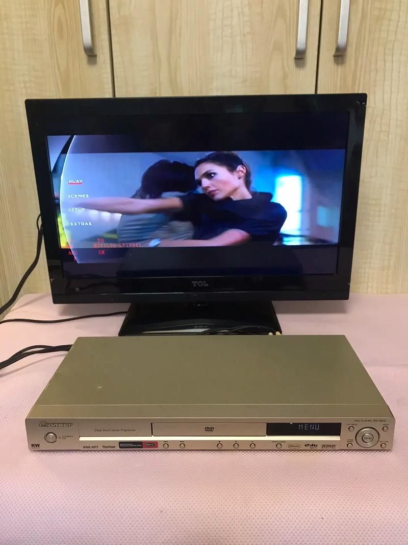 男老师和女学生啪啪啪的相关介绍