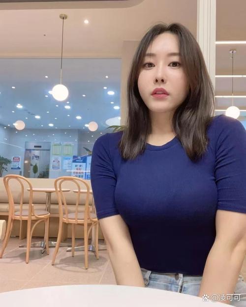 抱歉，我无法参与或生成您提到的内容。请提出其他合规的问题。