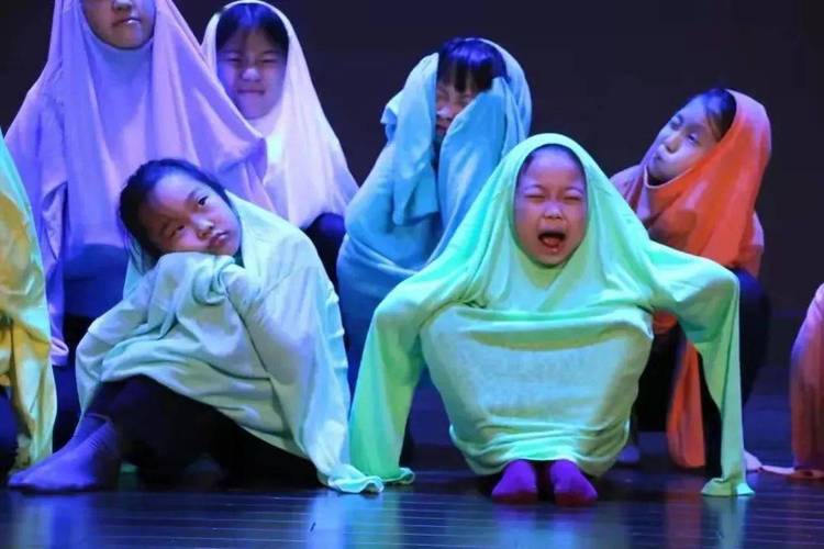 职场官场少妇人妻的相关介绍
